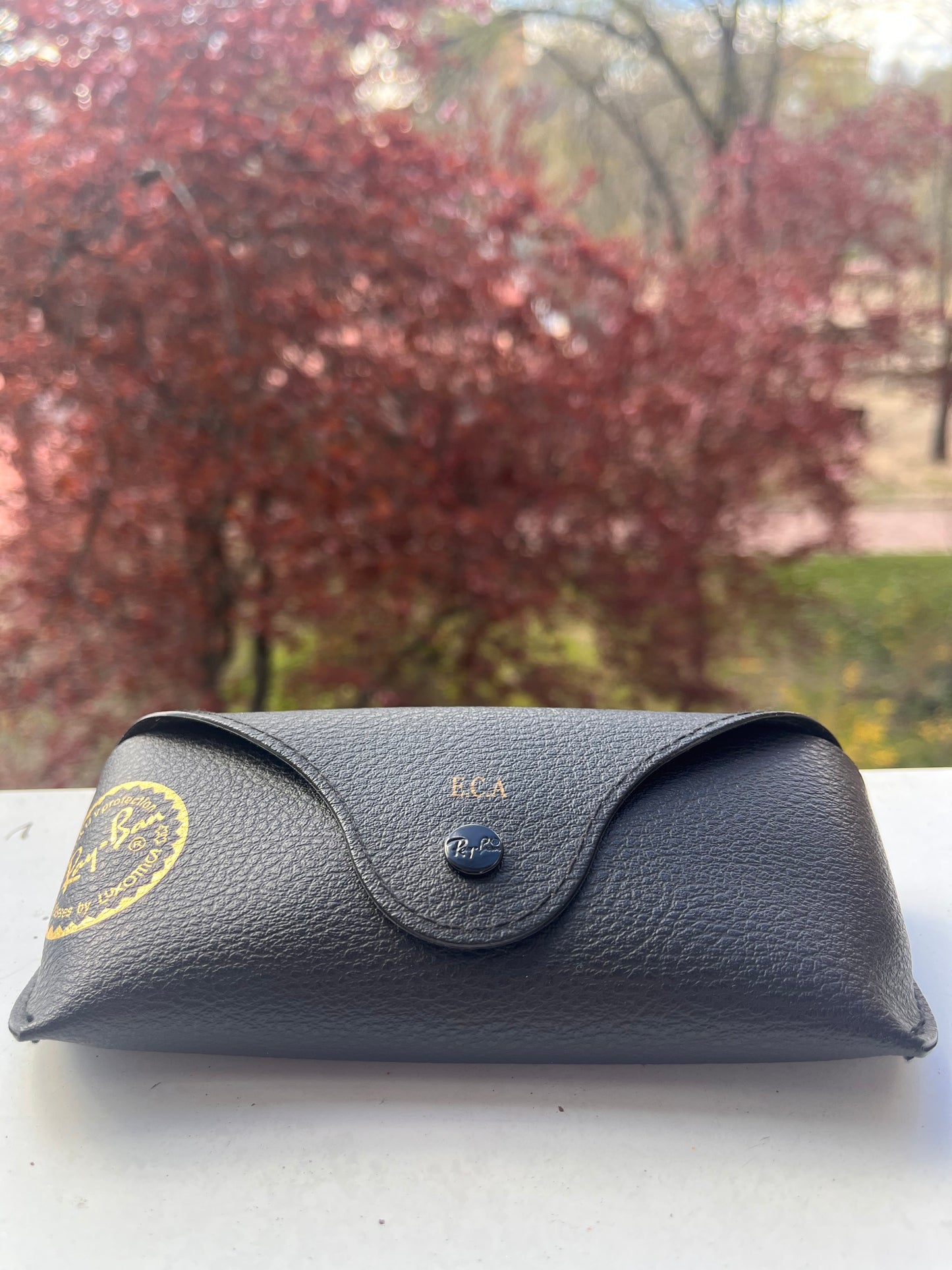 Grabado láser funda Ray-Ban